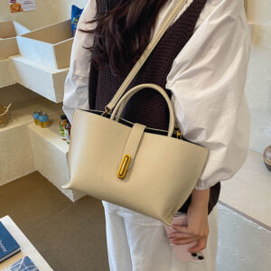 Commuting Crossbody Large Capacity, Vintage Niche Design Tote Bag, New Personalized Women’s Handbag