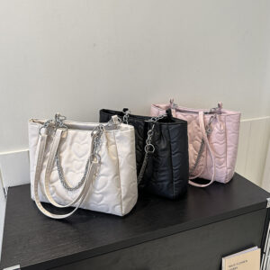 Niche Texture Large Capacity 2026 Summer New Solid Color Embossed Tote Fashion Shoulder Bag For Women