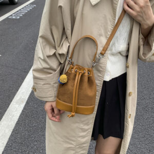 Fashion Drawstring Handbag Versatile Bucket For Women 2026 Autumn Winter New Commuter Shoulder Trendy Crossbody Bag
