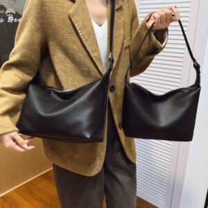 Light Luxury Soft Leather Single Shoulder Tote For Women 2026 New Niche Versatile Dumpling High-End Commuter Crossbody