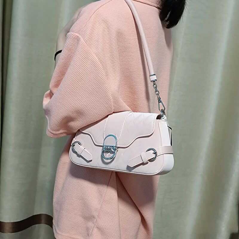 Sweet Pink Quilted Buckle Shoulder Bag Ladies Fashion Versatile Commute Crossbody Purse - Image 3