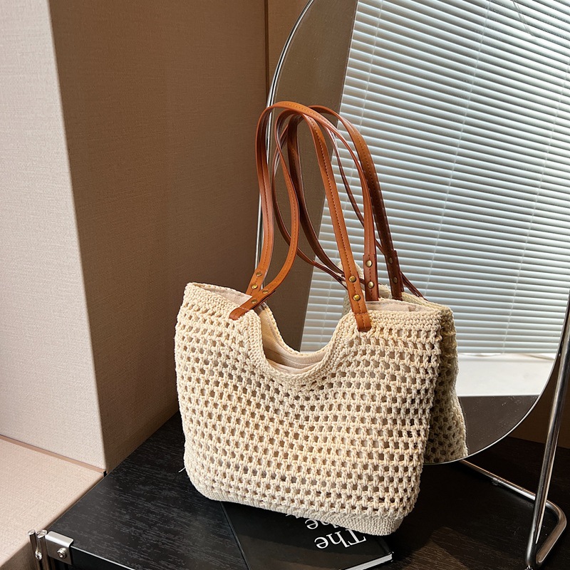 Large Capacity Lazy Style For Women 2026 New Single Shoulder Beach Vacation Woven Commuter Tote Bag