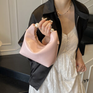 Women’s 2026 New Niche Design Simple Pearl Handbag Chain Crossbody Fresh Dumpling Bag