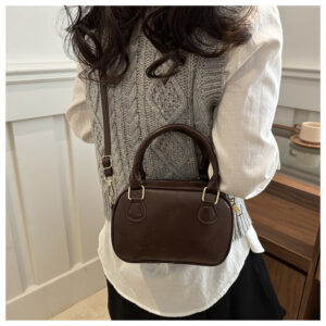 Women’s 2026 New Fashion Crossbody Bag Versatile Shoulder Handbag Small Tote For Autumn And Winter