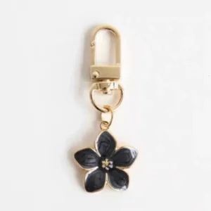 White Pear Blossom Cute Accessories Keychain Couple Matching Keyrings Pendant Wholesale Items For Boutique 250224