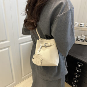 2026 New Bucket Women, Niche Fashion Sense, Simple Handbag With Small Dog Pendant, Shoulder And Crossbody Bag For Women