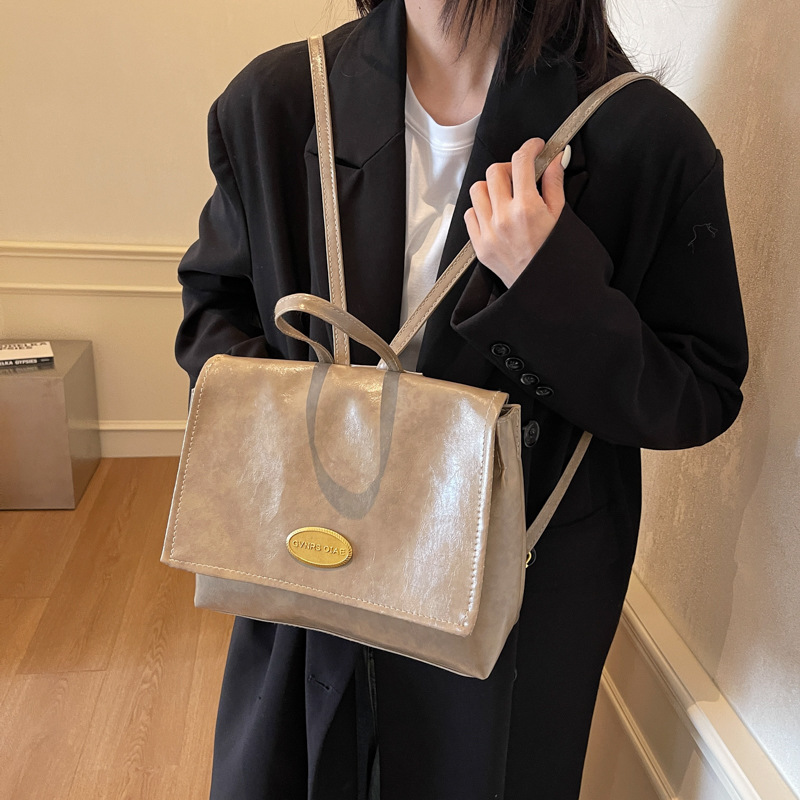 Large Capacity Bag For Women 2026 New Fashion Handheld High-end Outdoor Backpack