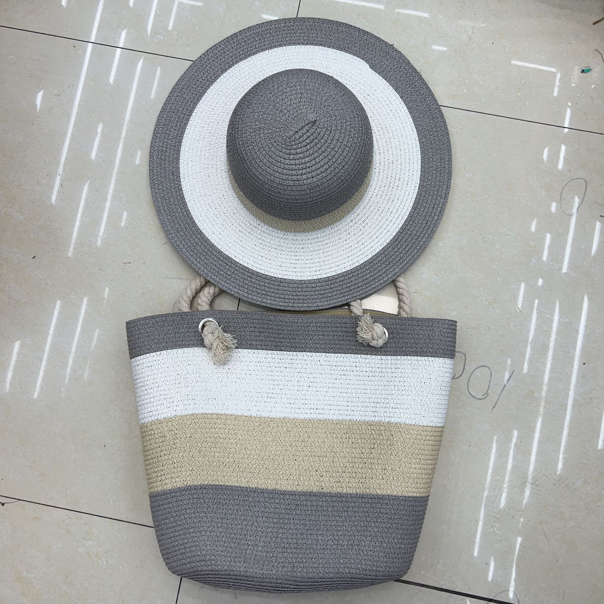 Summer Women's Colorful Patchwork Beach Bag Straw Hat Fashion In Stok - Image 6