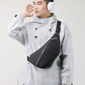 Underarm men’s foreskin commuting one shoulder splash proof crossbody bag, cycling backpack, chest bag