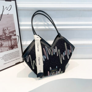 for Women New Fashion Versatile Tote 2026 Trendy Casual Shoulder This Year’s Underarm Bag