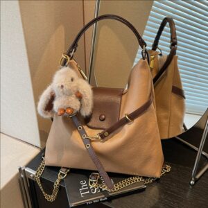 2026 Spring New Large Capacity Tote Women’s Commuter Chain Multi-use Backpack Vintage Single Shoulder Crossbody Bag
