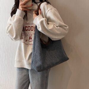 Women’s Large Capacity Denim Shoulder Bag Trendy Summer Handbag for Commuter Bucket Style