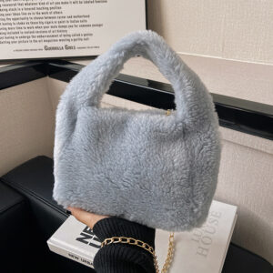 Plush niche design Women’s Color crossbody New autumn and winter 2026 handbag Chain plush bag