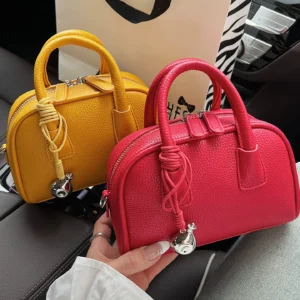 Super Trendy Red Women 2026 New Fashion Versatile Crossbody Handbag Pillow Exquisite Small Tote Bag For Going Out