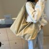 Khaki color