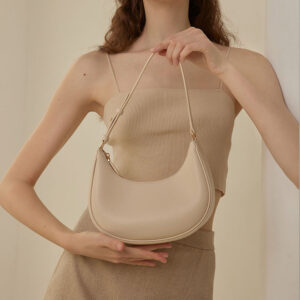 Women’s minimalist underarm shoulder compact and trendy women’s crossbody bag, solid color crescent bag