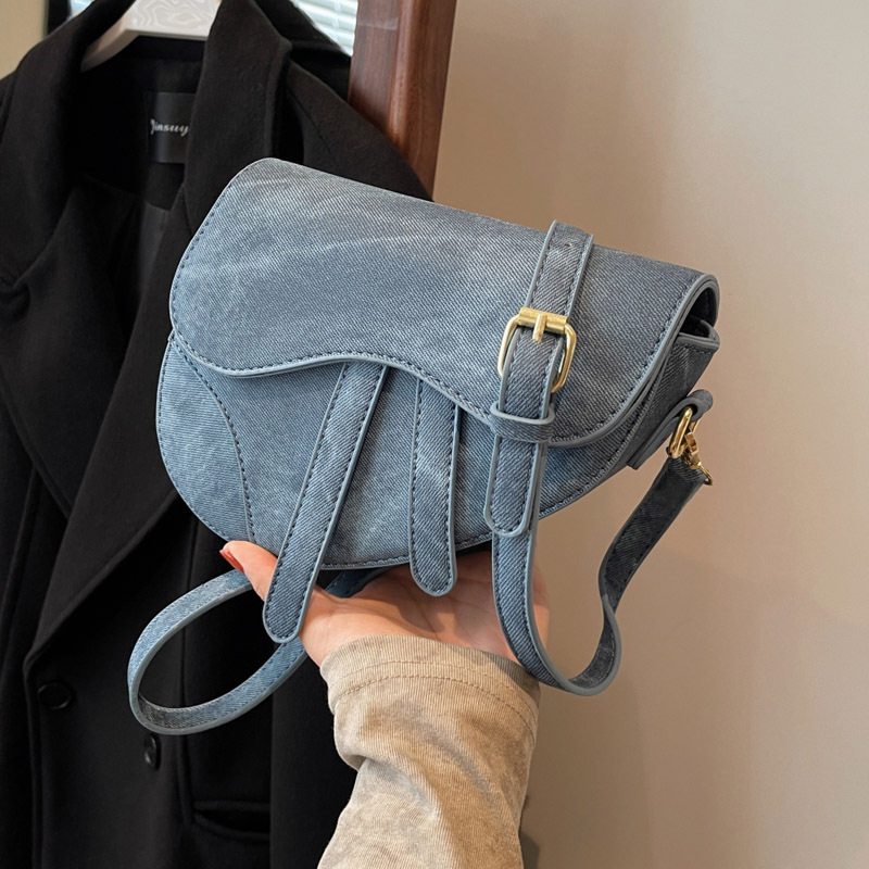 Trendy Small For Women 2026 Spring Summer New Fashion Underarm Simple Saddle Korean Style Shoulder Crossbody Bag - Image 2