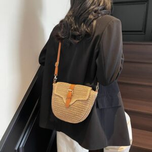Spring And Summer Trendy Woven Straw Bags For Women 2026 New Model Holiday Beach Versatile Crossbody Simple Shoulder Bag