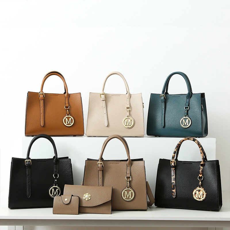Fashionable Women's Crossbody Shoulder Handbag Casual Stylish Middle-Aged Mother's Bag New Design