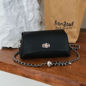 Textured Shoulder Women, 2026 New Fashion Versatile Soft Leather Chain Bag, Stylish Small Phone Bag For Girls