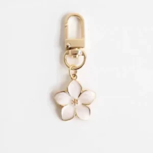 White Pear Blossom Cute Accessories Keychain Couple Matching Keyrings Pendant Wholesale Items For Boutique 250224