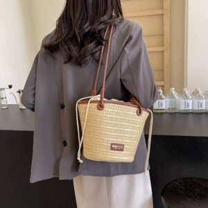 Fashionable Handheld Small For Women 2026 New Summer Grass Woven Seaside Beach Crossbody Bucket Bag