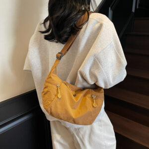 Large Capacity For Women Spring Summer 2026 New Niche Design Shoulder Crossbody Simple Commuter Dumpling Bag