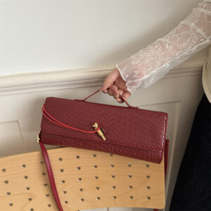 European And American Retro Texture Light Luxury Niche Design Single Shoulder Hot-selling Fashionable Exquisite