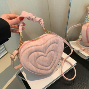Fashion Trend Casual Shoulder Beautiful Summer Small For Women 2026 New Textured Crossbody Heart Bag