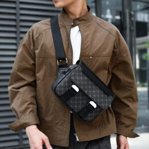Men’s Trendy Flap Type Messenger Shoulder Crossbody Bag Outdoor High Fashion Casual Large Capacity Backpack with Print