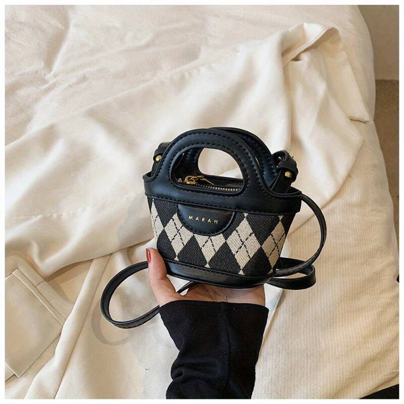 Retro Rhombus Plaid Spliced Leather Mini Handheld Bucket Bag Ladies Thin Strap Handbag - Image 4