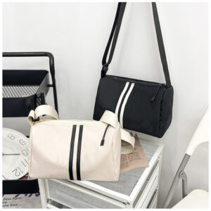 High-End Casual Versatile Pillow Lightweight Nylon Wide Strap Crossbody Men’s Fashion Single Shoulder Small Square Bag