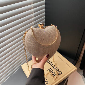 Handbag Foreign Style Niche Design Love Small Women’s Cross-border Fashion Korean Trend Daily Messenger Bag