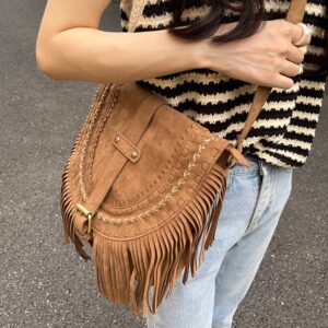 2026 European American Retro Tassel Suede Saddle Fashionable And Versatile Single Shoulder Oblique Hanging Women’s Bag