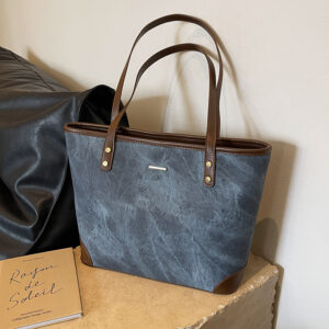 2026 Designer New Ins Style High-End Commuter Tote Fashion Versatile Large For Women College Student Shoulder Bag