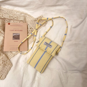 New Plush Lightweight Versatile Commuter Crossbody For Women, Light Luxury Niche Design With A Sense Of Sophistication,