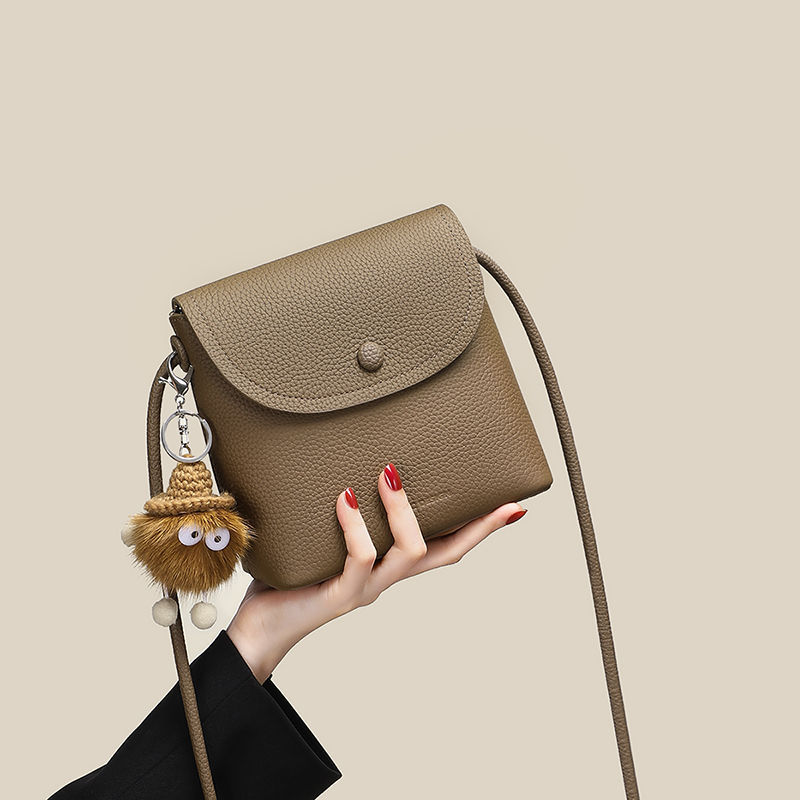 Women's 2026 Spring Summer Shoulder Versatile Crossbody Commuter Phone Fashion Bucket Bag - Image 7