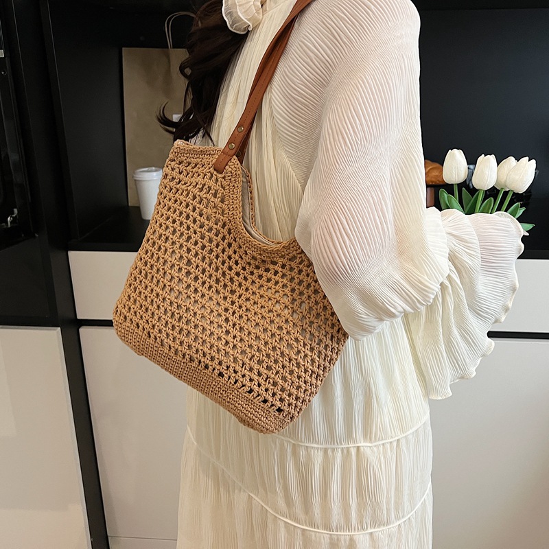 Large Capacity Lazy Style For Women 2026 New Single Shoulder Beach Vacation Woven Commuter Tote Bag - Image 4