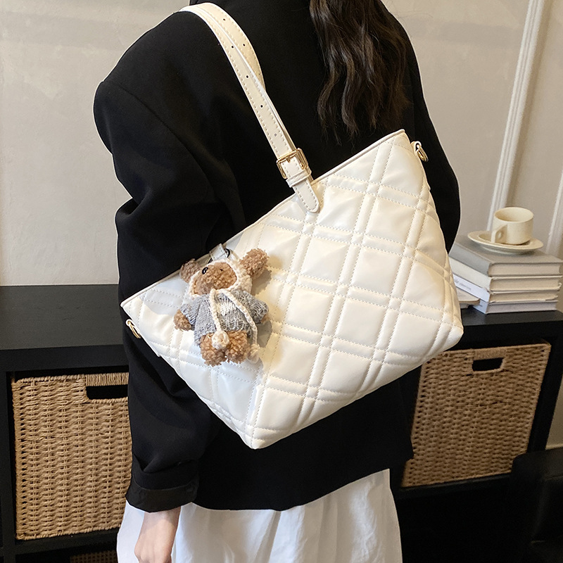 Women's Large Capacity Tote Simple Casual Shoulder Handbag New Style Commuter Bag Niche Design - Image 4