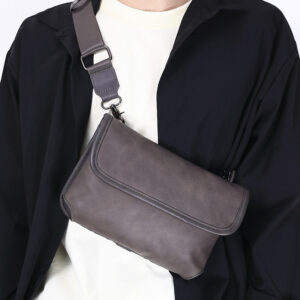 Boys trend men’s street fashion small student youth messenger shoulder bag new