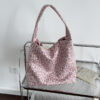 One-strap shoulder bag: pink