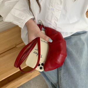 Halter Neck Coin Purse Cute Croissant Design Sense Niche Mini Shaped Crossbody Lipstick Earphone Small Bag