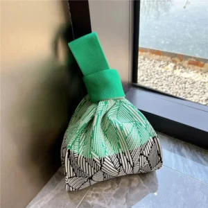 Handmade Knit Handbag Niche Knot Wrist Reusable Mini Tote Women Girls Shoulder Bag Fashion Shopping Bags 241214