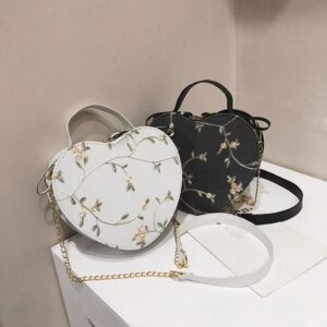Summer 2026 New Single Shoulder Bag Lace Embroidery Heart Commuter Women Ins Fashion Ladies Handbag