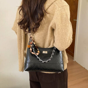 Spring Women’s Diamond Pattern Chain Underarm Trendy Chic Simple Commuter Shoulder Crossbody Bag For Ladies