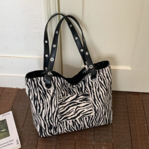 Relaxed Style Large-capacity Zebra Print For Women, 2026 New Casual Commuter Shoulder Bag, Double-sided Handbag Tote Bag