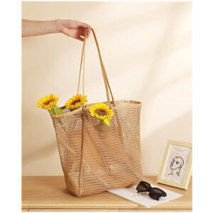 Beach mesh, one shoulder carrying bag, women’s handheld washing and swimming clothing storage bag