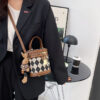 Brown + pendant