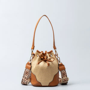 Shoulder Bags for Women New 2026 Hand-woven Niche PP Straw is on The Market An Everyday Commuter Bag