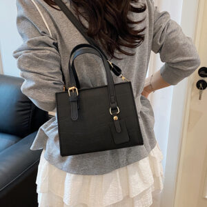 Fashionable Briefcase For Work Commute Women’s Crossbody 2026 Summer Fashion Casual Handbag Shoulder Small Square Bag
